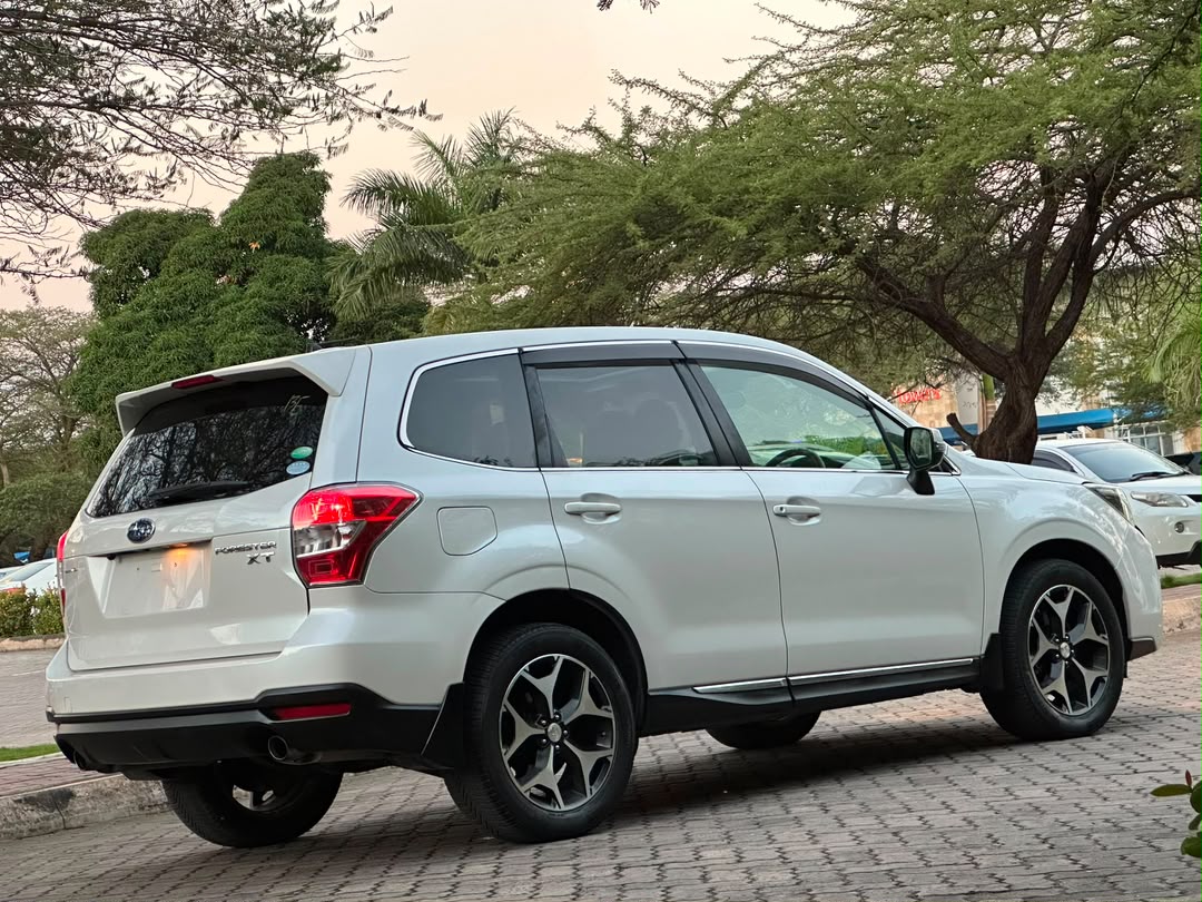 SUBARU FORESTER XT thumbnail 3